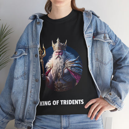 King Of Tridents - Unisex-T-Shirt aus schwerer Baumwolle (UK)