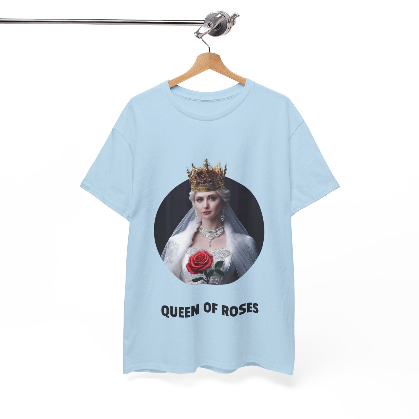 Queen Of Roses - Unisex-T-Shirt aus schwerer Baumwolle (UK)